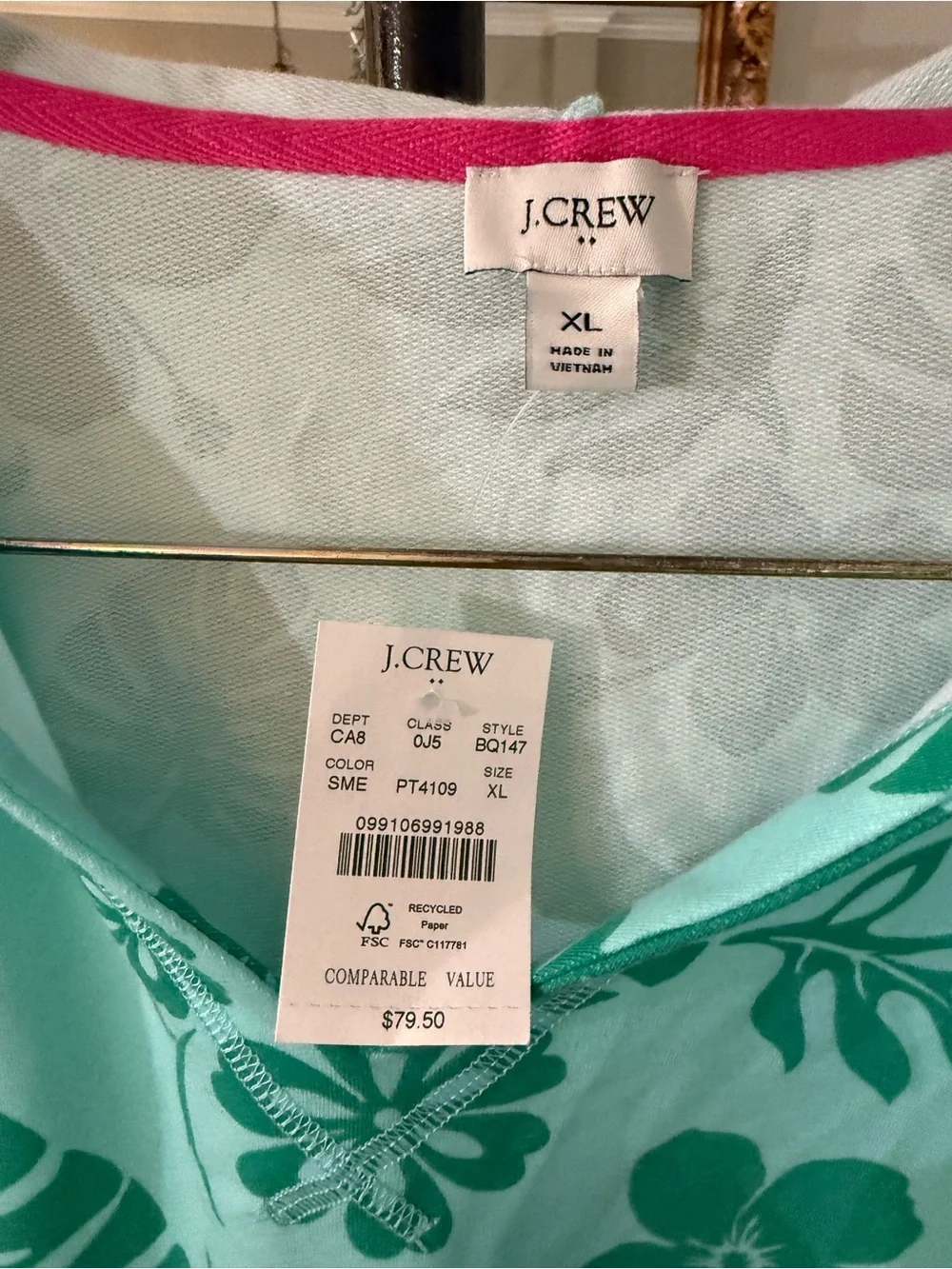 NWT J. Crew Mint Green Tropical Print V‑Neck Hoodie
